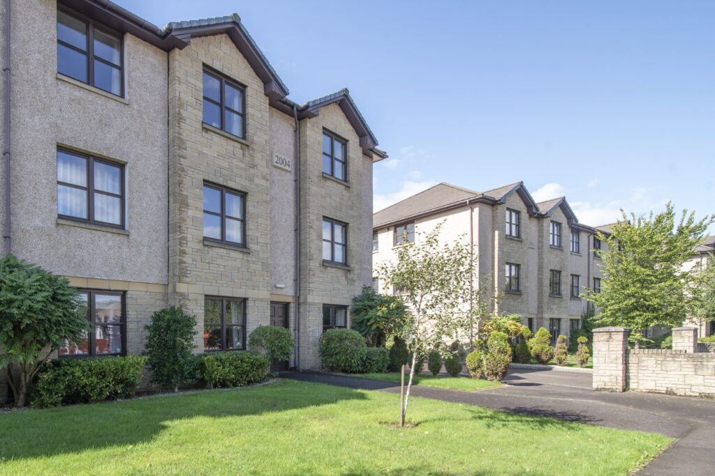 Munro Gate, Bridge Of Allan, FK9